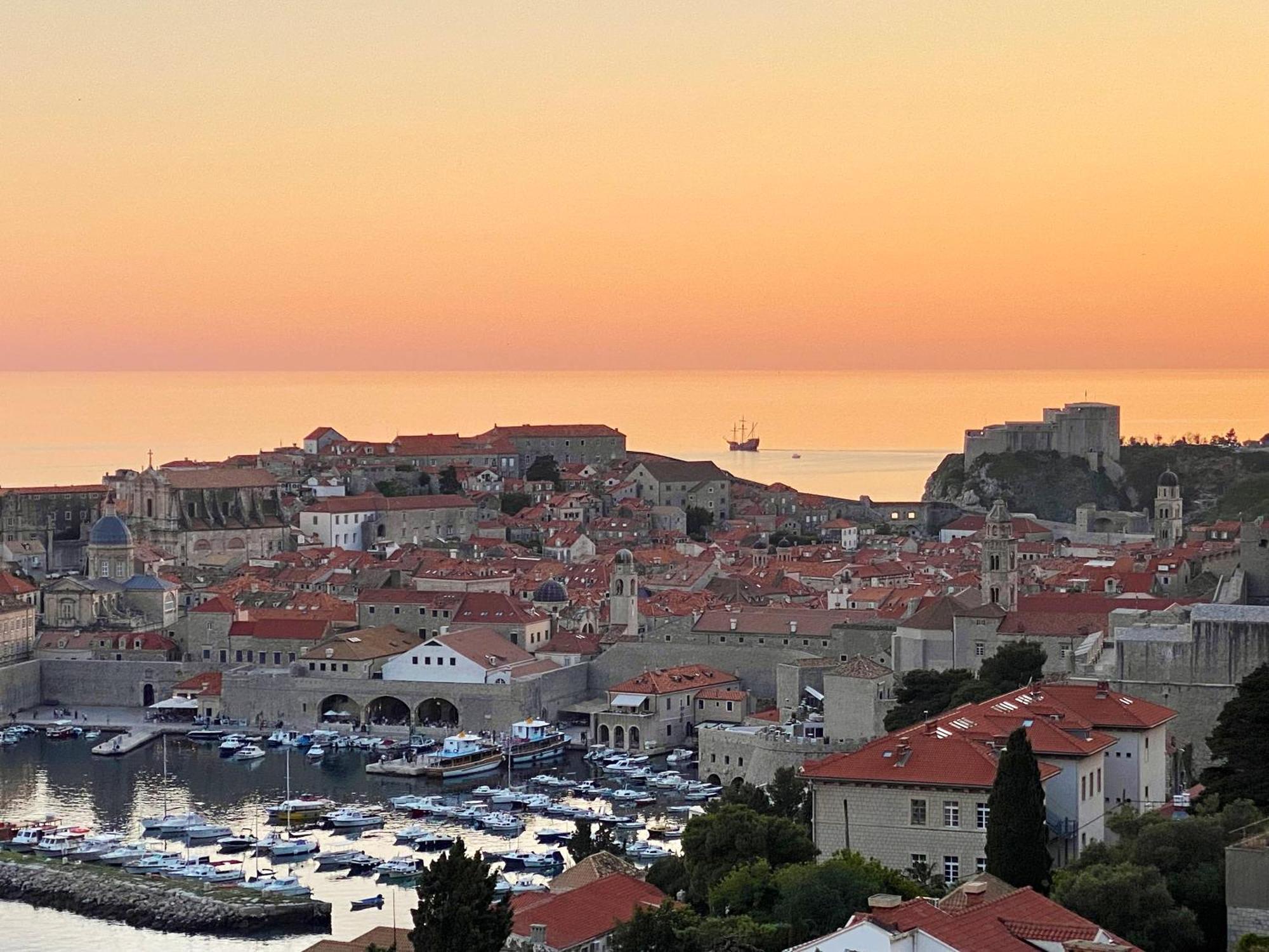 Two-Bedroom Apartment "Belvedere Dubrovnik" - Old Town And Sea Views מראה חיצוני תמונה